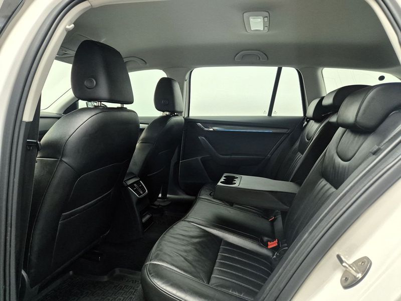 Skoda Octavia bild 22