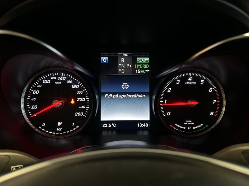 Mercedes GLC350 bild 15
