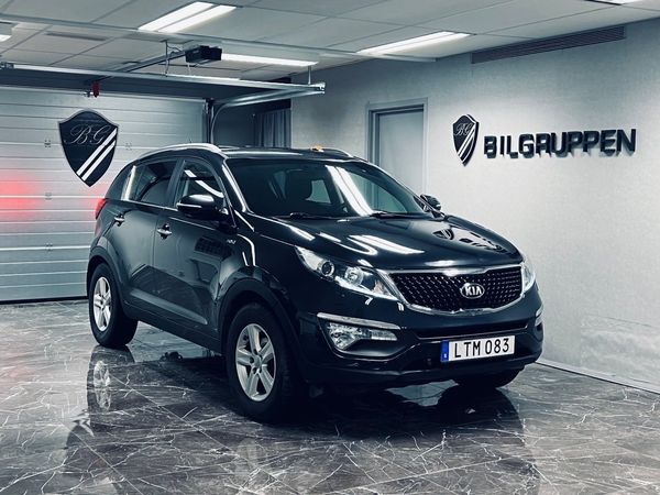 Kia Sportage 2.0 CRDi AWD|Drag|Motorvärmare|Fullservad|Nybesiktigad| - 2015