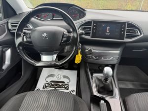 Peugeot 308 SW bild 9