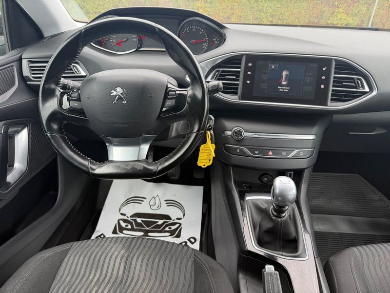 Peugeot 308 SW bild 9