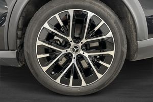 Mercedes E300 bild 12