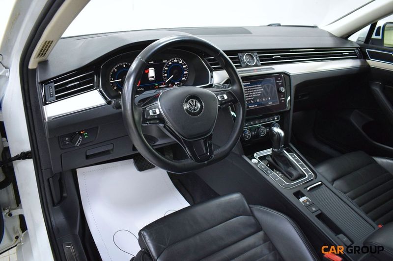 Volkswagen Passat bild 11