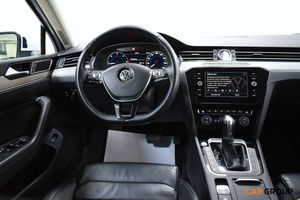 Volkswagen Passat bild 10