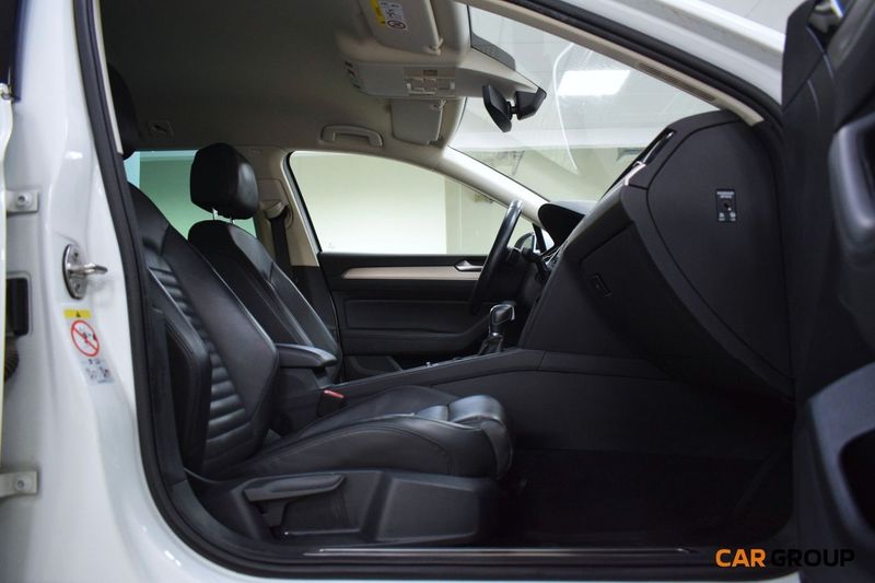 Volkswagen Passat bild 14