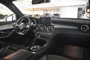 Mercedes GLC250 bild 9