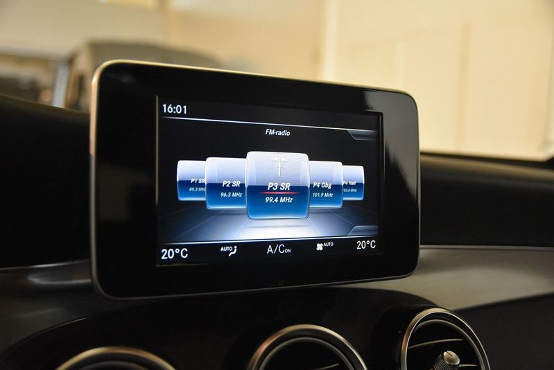 Mercedes GLC250 bild 11