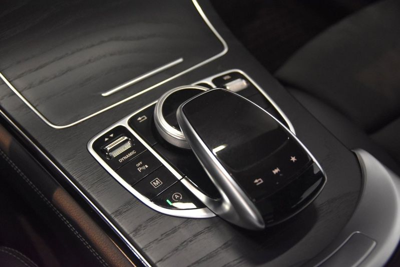 Mercedes GLC250 bild 14