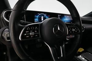 Mercedes CLA200 bild 16