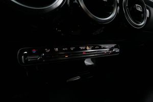Mercedes CLA200 bild 21