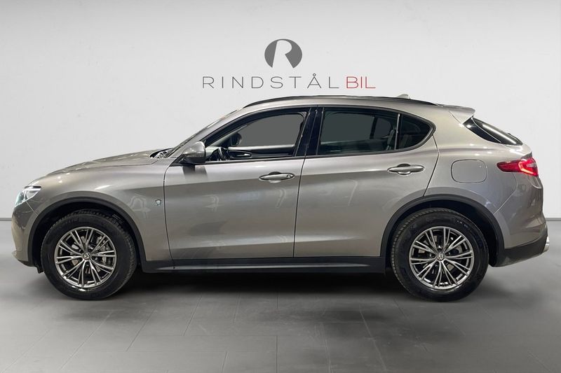 Alfa Romeo Stelvio bild 4