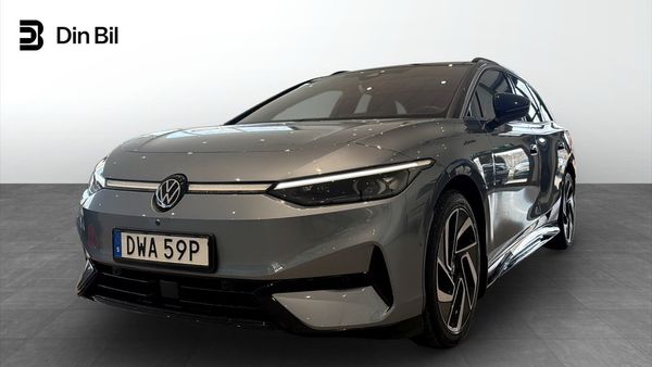 Volkswagen ID.7 Tourer PRO 77 KWH Drag/Harman Kardon/Panorama - 2025