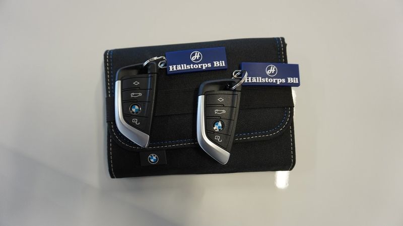 BMW i4 bild 26