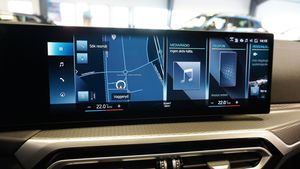 BMW i4 bild 20