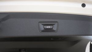 BMW i4 bild 10