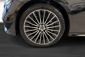 Mercedes E300 bild 5