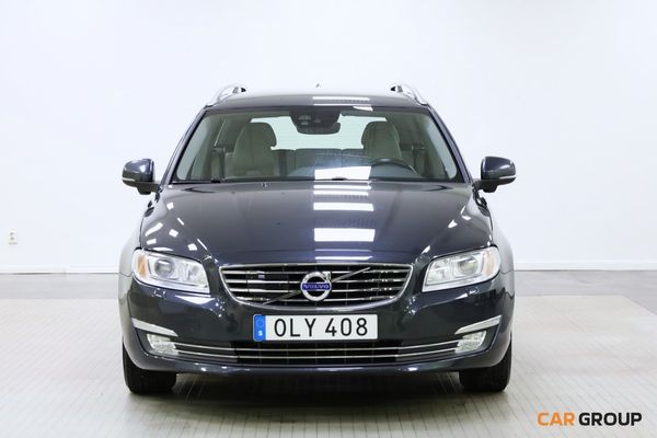 Volvo V70 D4 Geartronic Summum PDC Dragkrok Läder P-värm Rä 4,99% - 2015