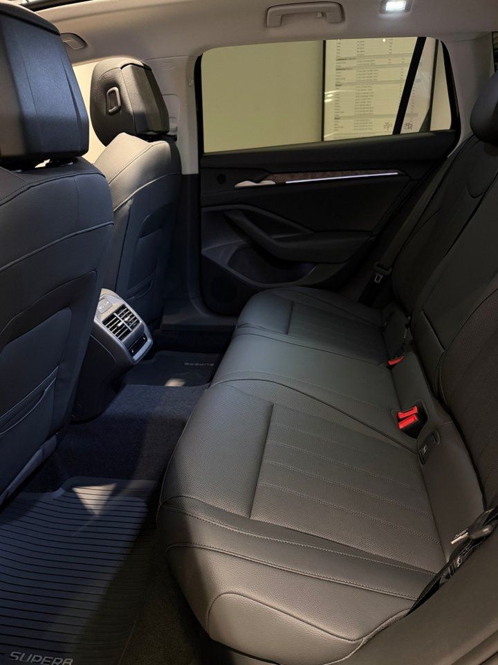 Skoda Superb bild 5
