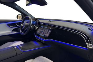 Mercedes E300 bild 9
