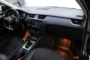 Skoda Octavia bild 12