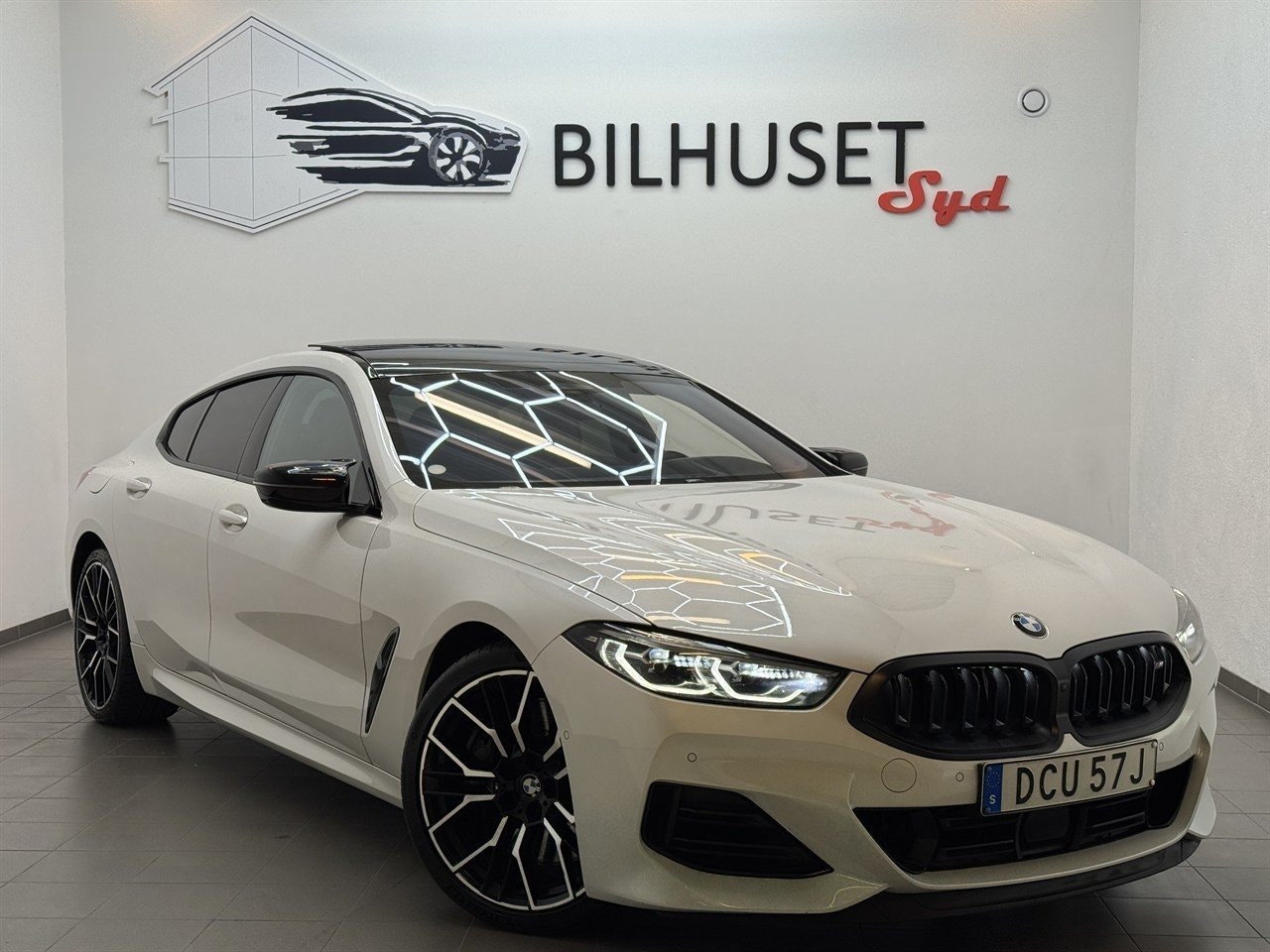 BMW M850