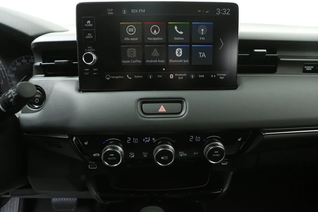 Vehicle image 21