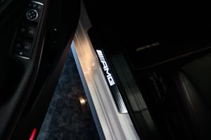 Mercedes CLA45 AMG bild 14