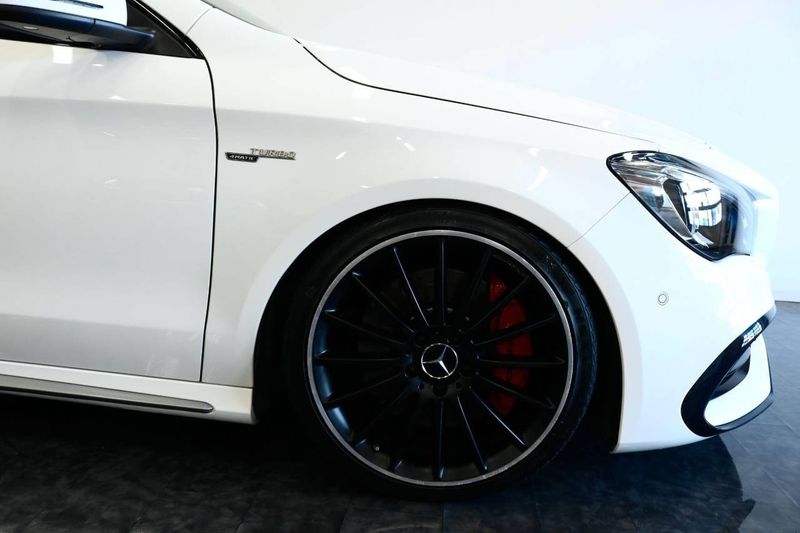 Mercedes CLA45 AMG bild 7