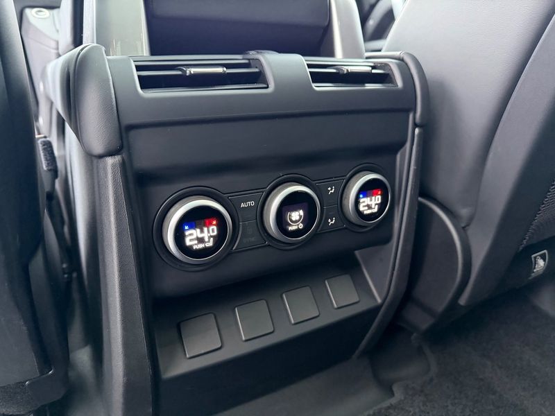 Land Rover Defender bild 15