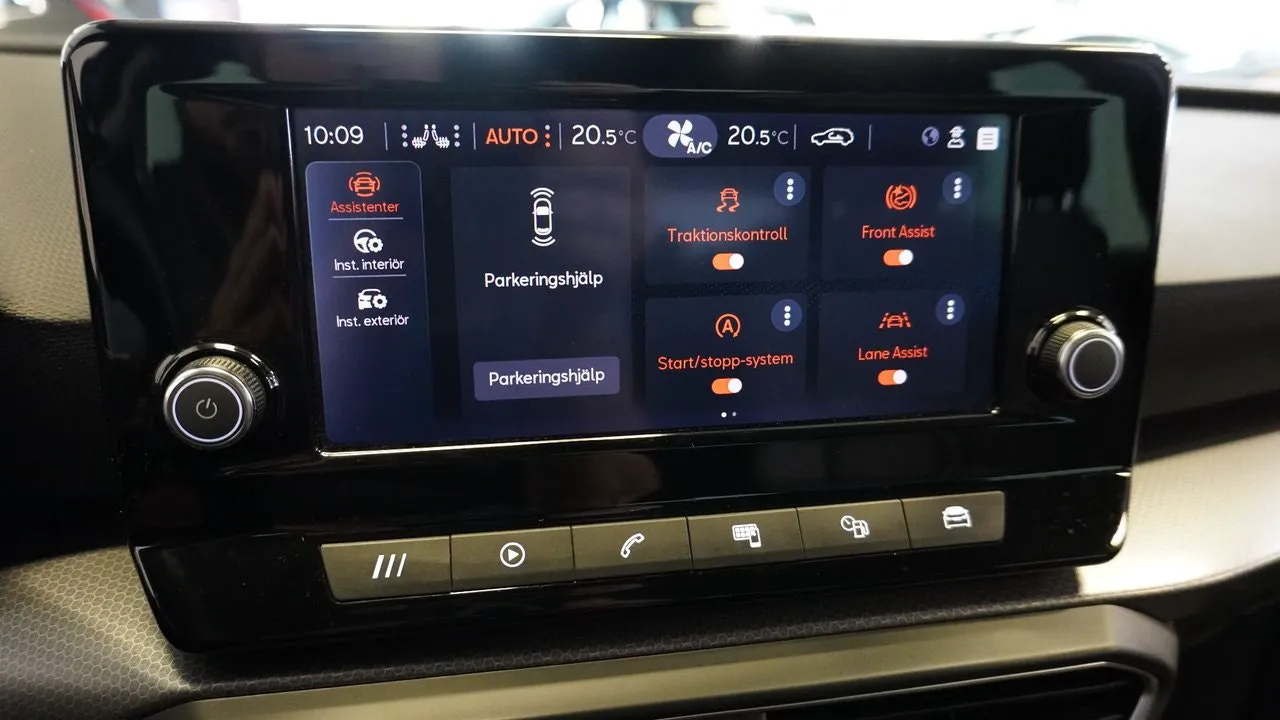 Vehicle image 20