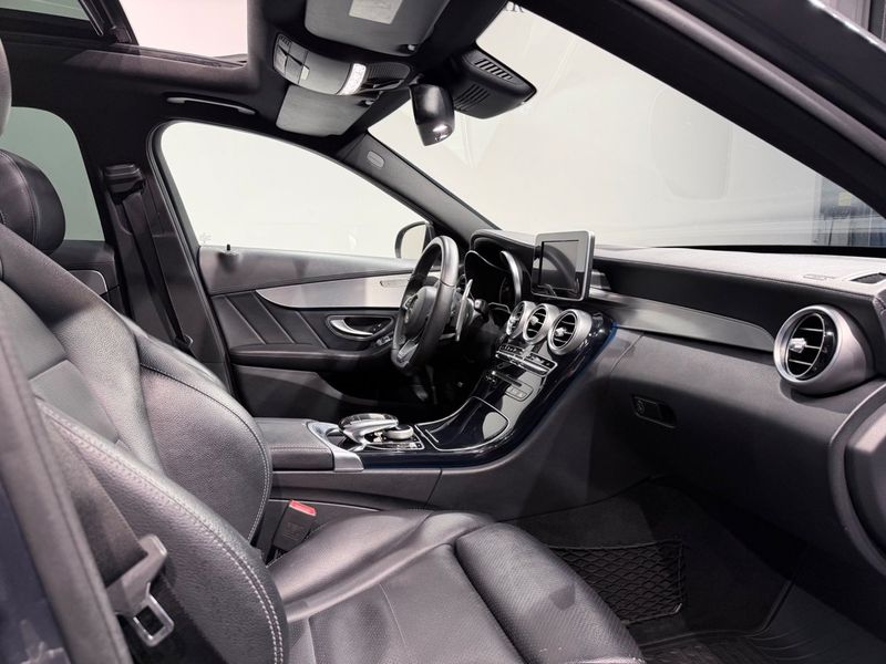 Mercedes C300 bild 8