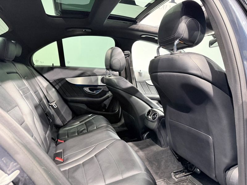 Mercedes C300 bild 6