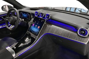 Mercedes GLC300 bild 8