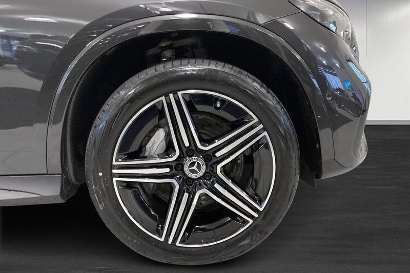 Mercedes GLC300 bild 5
