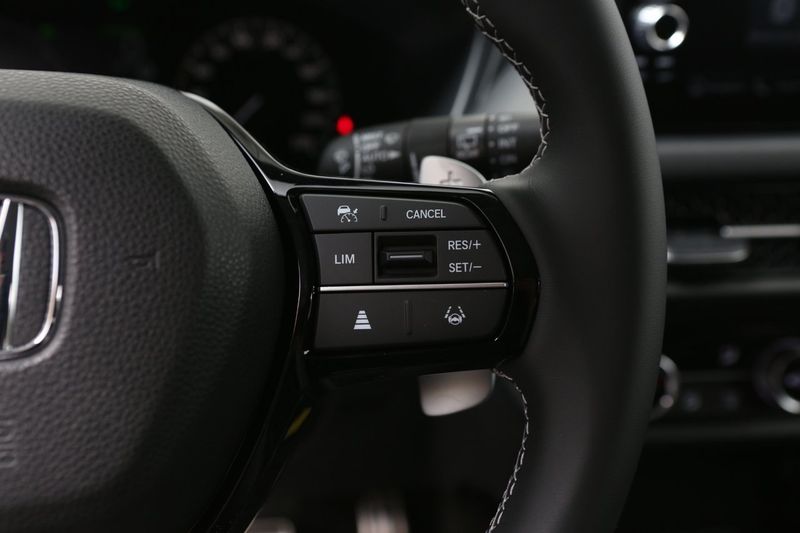 Honda ZR-V bild 17