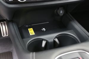 Honda ZR-V bild 19