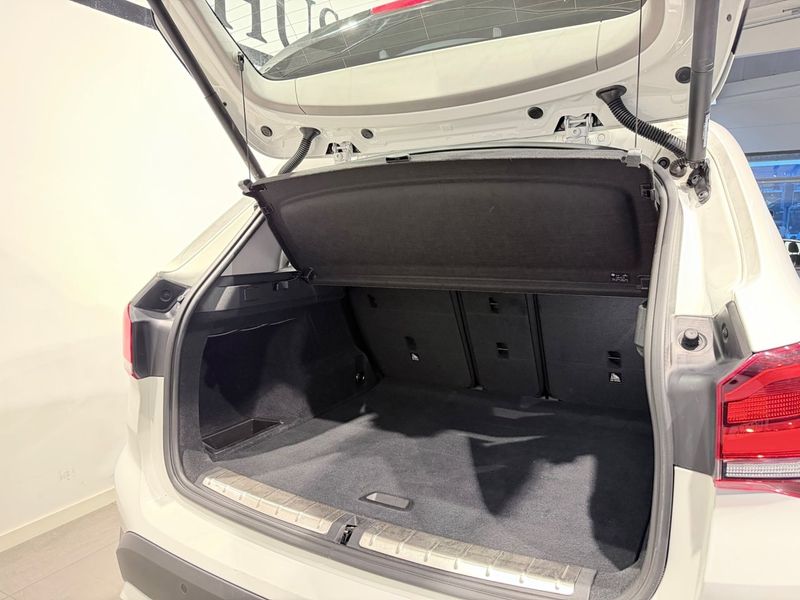 BMW X1 bild 6