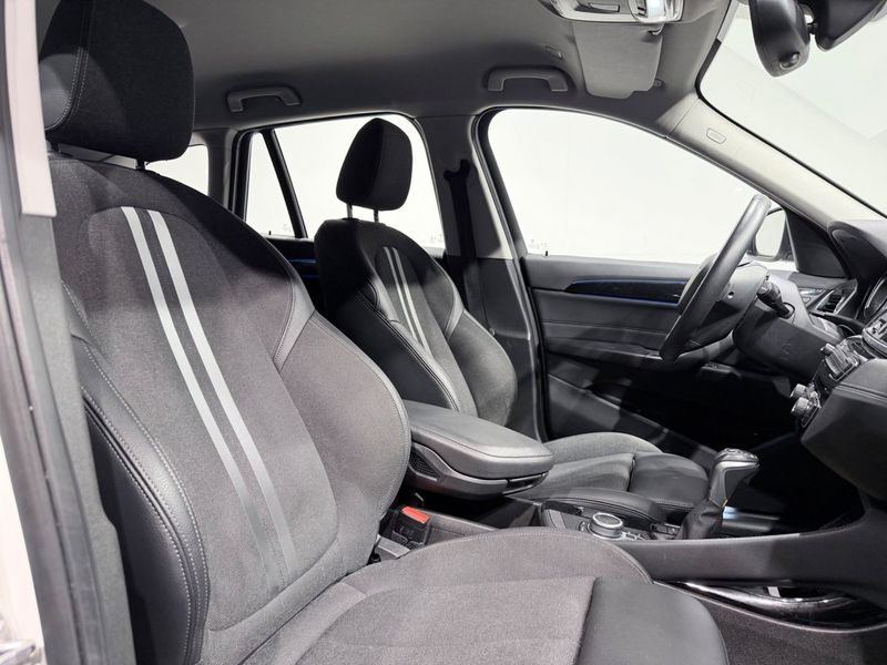 BMW X1 bild 13