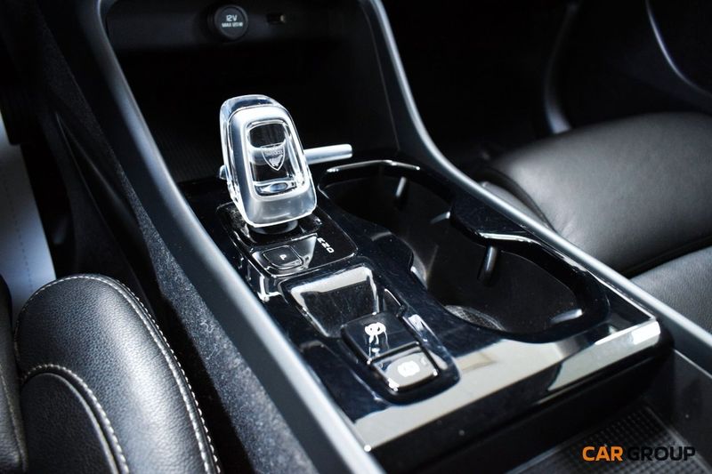 Volvo XC40 bild 17