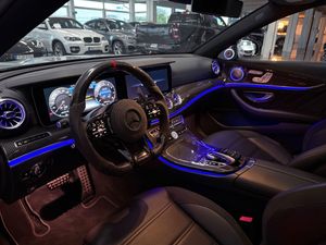 Mercedes E63 AMG bild 13