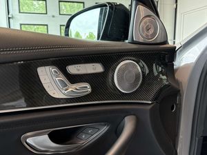 Mercedes E63 AMG bild 10