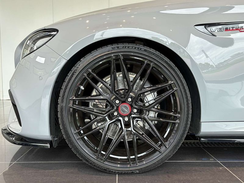 Mercedes E63 AMG bild 6