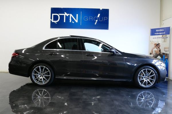 Mercedes E300 de/4MATIC/AMG/Pano/Drag/Wide/Se-SPEC - 2021