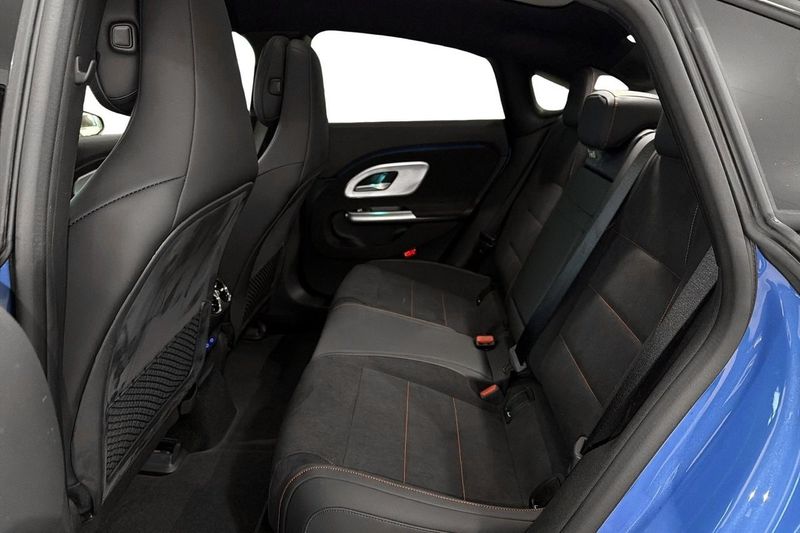 Mercedes CLA350 bild 11