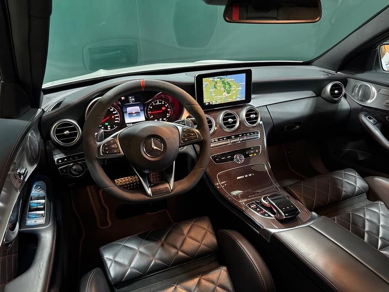 Mercedes C63 AMG bild 5