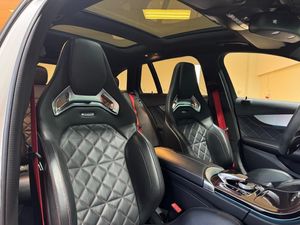 Mercedes C63 AMG bild 7