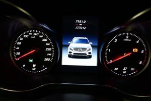 Mercedes GLC220 bild 13