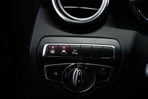 Mercedes GLC220 bild 22