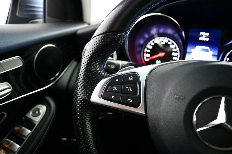 Mercedes GLC220 bild 14