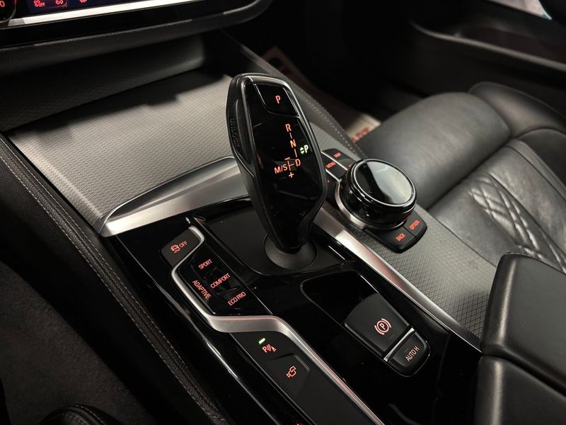 BMW M550 bild 15